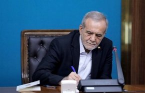 پزشکیان: سپاه پاسداران، توطئه‌ها و اهداف شوم دشمنان را ناکام ساخت