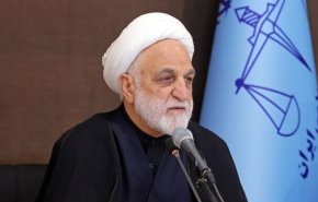 محتکران و گرانفروشان کالاهای اساسی منتظر برخورد بدون مماشات عدلیه باشند