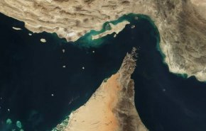 نخستین عوارض عبور کشتی‌ها از تنگه هرمز به خزانه واریز شد