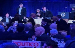 بالفيديو.. إطلاق نار قرب ترامب في حفل مراسلي البيت الأبيض وإحباط محاولة لاغتياله