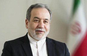 وزير خارجية ايران يلتقي السلطان هيثم بن طارق