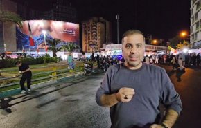 شاهد.. ساحة وليعصر تتحوّل إلى رمز لوحدة الشعبين العراقي والإيراني