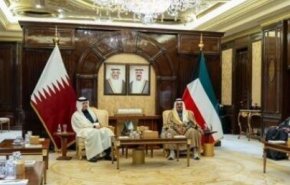 رایزنی نخست‌وزیران قطر و کویت درباره کاهش تنش‌ها در منطقه