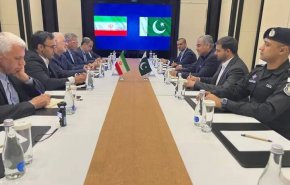 مومنی: تجارت ایران و پاکستان باید به ده میلیارد دلار افزایش یابد

