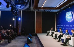 سخنگوی کرملین: تفاهم‌نامه ایران و آمریکا برای منطقه و کل جهان سازنده است
