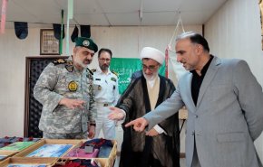 بازدید دبیر شورای عالی انقلاب فرهنگی از یادمان شهدای ناوشکن دنا