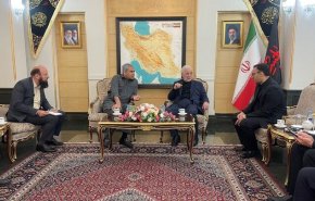 ورود وزیر کشور پاکستان به تهران با استقبال مومنی
