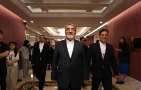 إيران: امتيازات خاصة للدول الصديقة في عبور مضيق هرمز
