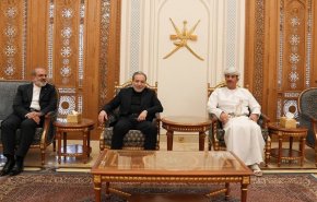عراقجي في مسقط لبحث إدارة مضيق هرمز والتطورات الإقليمية