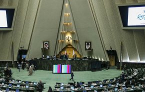 نواب مجلس الشورى يؤكدون دعمهم للرسالة الإستراتيجية لقائد الثورة الإسلامية
