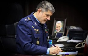 خون شهید خلبان کاظمی میثاق دوباره مردان آسمانی این سرزمین برای جان‌نثاری در راه وطن است