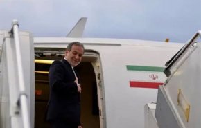 وزیر امور خارجه وارد نجف اشرف شد
