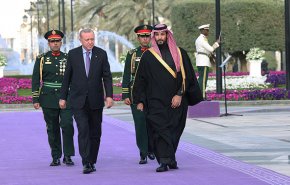 السعودية وباكستان وتركيا ستوقع اتفاقية دفاع مشترك في جدّة الجمعة