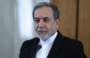 عراقجي يجري اتصالا هاتفيا مع وزيري خارجية اليونان والنمسا