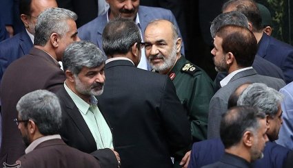 نخستین جلسه علنی مجلس پس از حمله تروریستی تهران