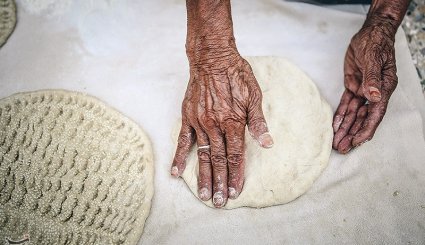 پخت نان سنتی (گرده بوشهری)
