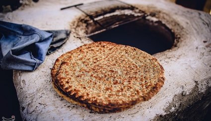 پخت نان سنتی (گرده بوشهری)
