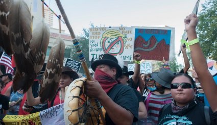 تظاهرات علیه ترامپ در آریزونا
