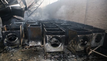 آتش سوزی در چند انبار کالا در خیابان فدائیان اسلام
