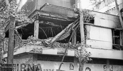 8 شهریور 1360 - انفجار بمب در ساختمان نخست وزیری و شهادت رجایی و باهنر. تصاویر
