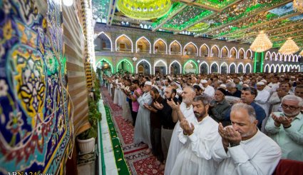 اقامه نماز عید قربان در شهر کربلای معلی