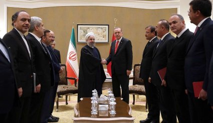 تصاویر دیدار رئیسان جمهوری ایران و ترکیه در آستانه