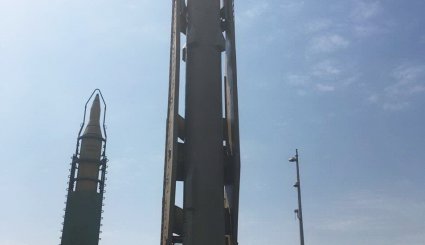 شاهد: للمرة الاولى.. نشر صواريخ إس 300 وإس-200 وسط طهران!