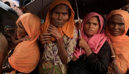 ادامه فرار دسته‌جمعی مسلمانان روهینگیا از میانمار به بنگلادش