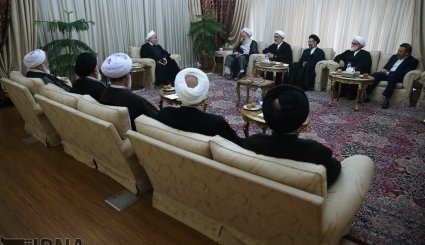 دیدار نمایندگان جامعه روحانیت مبارز با رئیس جمهوری