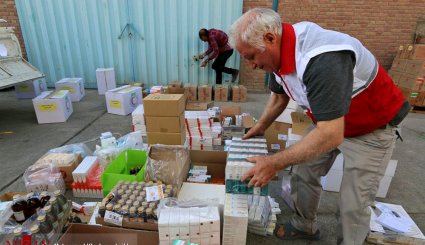 ارسال دارو و تجهیزات مراسم اربعین حسینی به عراق
