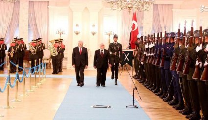 دیدار حیدرالعبادی با نخست وزیر ترکیه + تصاویر
