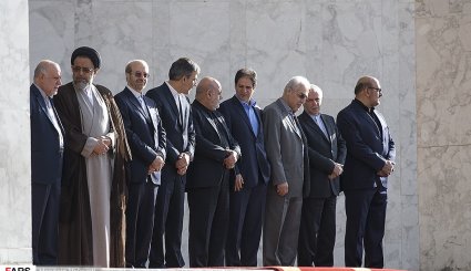 استقبال رسمی از نخست وزیر عراق + تصاویر