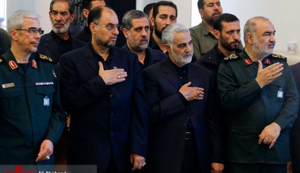 تصاویر مراسم ترحیم پدر سردار قاسم سلیمانی در مصلی تهران - 1
