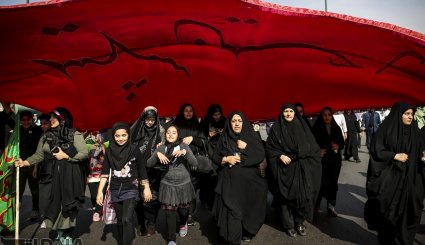 پیاده روی اربعین حسینی در تهران + تصاویر