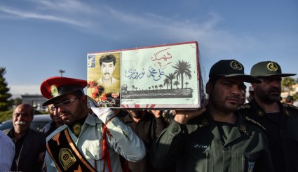 ورود پیکر ۵ شهید نیروی انتظامی به شیراز
