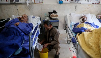 رسیدگی به مصدومان حادثه زلزله کرمانشاه + تصاویر