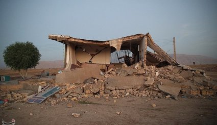 امداد رسانی به مردم زلزله زده روستاهای کرمانشاه + تصاویر