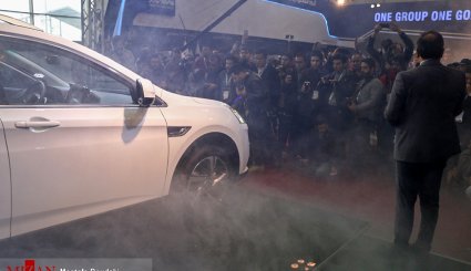 تصاویر/ افتتاح دومین نمایشگاه بین المللی خودرو
