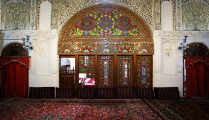 البيت و الحسينية أميني في مدينة قزوين في ايران