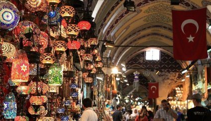 السوق المغطى أقدم وأكبر أسواق إسطنبول