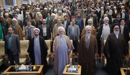 نخستین کنگره یکصد هزار شهید روحانی استان قم
