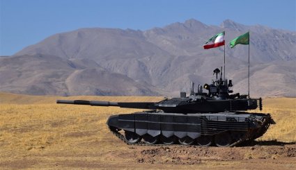 بالصور..دبابة كرار تنضم قريبا لوحدات الجيش الايراني