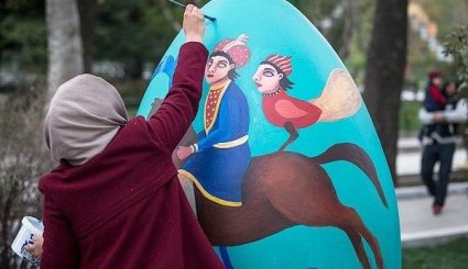 استعدادات الايرانيين في العاصمة طهران لاحتفالات عيد النيروز