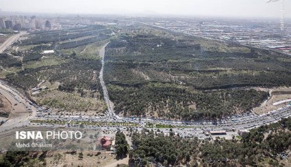 تصاویر هوایی از سیزده بدر در تهران