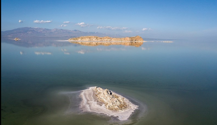 بحيرة ارومية الايرانية