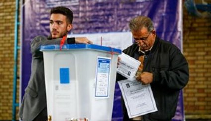 تصاویر برگزاری انتخابات پارلمانی عراق در تهران
