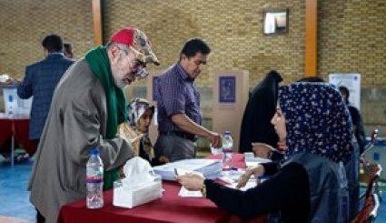 تصاویر برگزاری انتخابات پارلمانی عراق در تهران