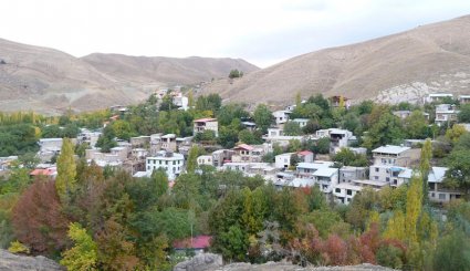 قرية كردان في ضواحي طهران في ايران 