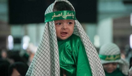  إحياء اليوم العالمي للطفل الرضيع في عاشوراء الحسين عليه السلام