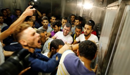 تصاویر شهادت جوان فلسطینی به ضرب گلوله اشغالگران در بیست و ششمین راهپیمایی بازگشت 